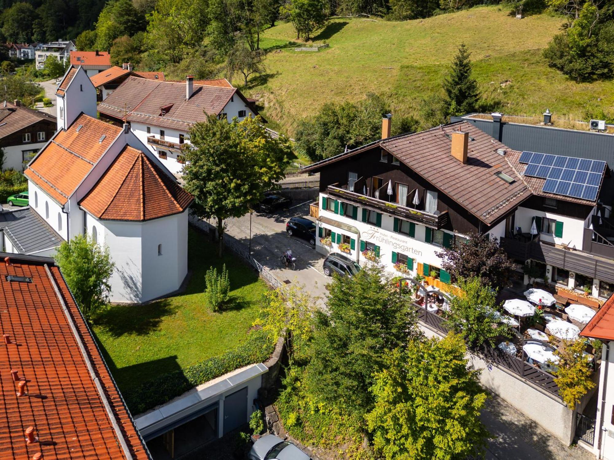 Hotel Restaurant Fruehlingsgarten Füssen Eksteriør billede